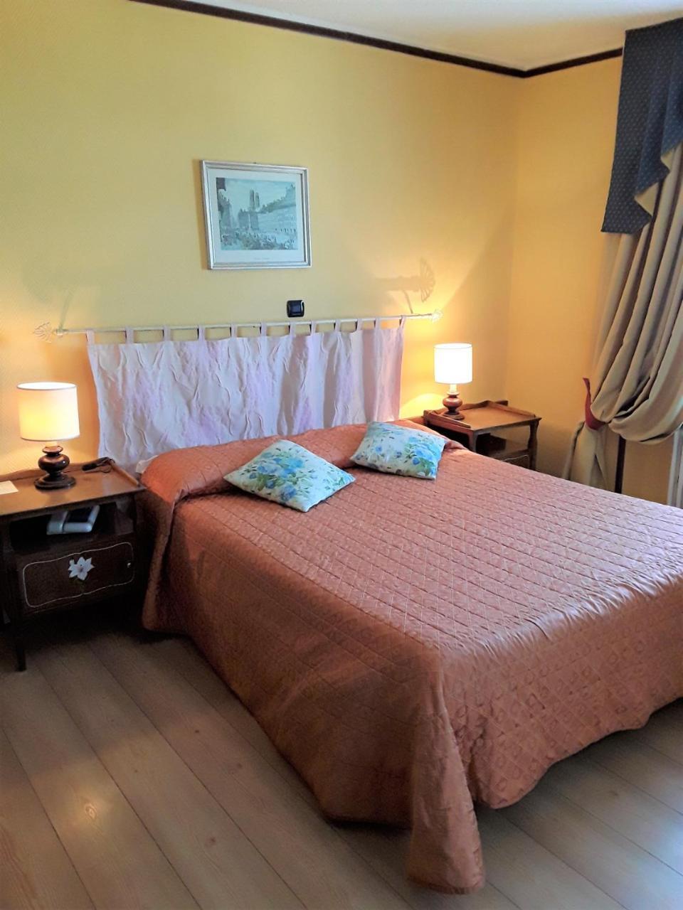 Savoy Hotel 3*